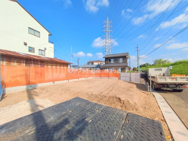 ブルーミングガーデン比良4丁目の外観