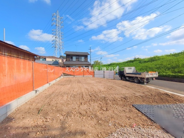 ブルーミングガーデン比良4丁目の外観