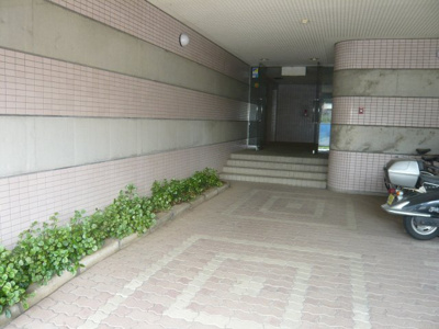 【エントランス】 | マリーブ千葉