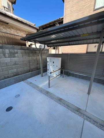 ヒルズ山王林の駐車場