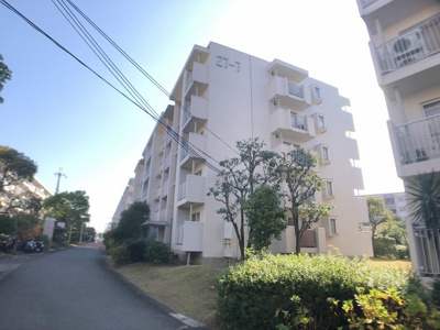 【外観】 | 泉北御池台第一住宅７棟 | お家探しを始めてみようと思われたら是非【イエストア】までお気軽にご相談下さいませ♪