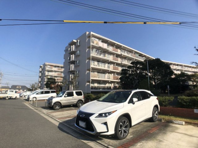 【駐車場】 | 泉北御池台第一住宅７棟 | 和室ありますよ！イグサの香りで癒しの空間になりますね！