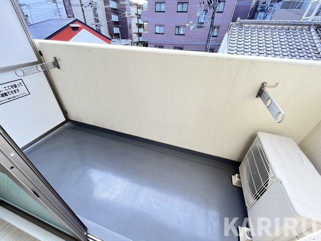 ブランシュ京橋のバルコニー