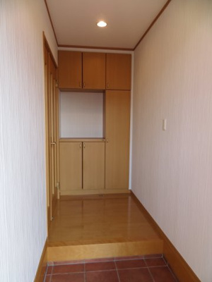 【玄関】 | メゾネット静