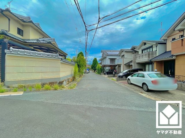 伏見区桃山町遠山の前面道路含む現地写真