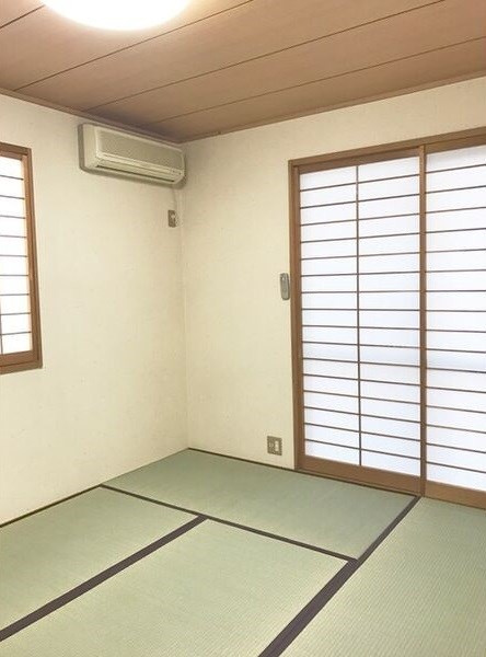 三好丘桜４丁目貸家の寝室