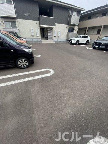 ル・シャンドールの駐車場