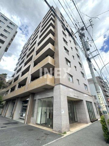 横浜市西区浅間町２丁目の賃貸マンションの外観