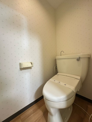 【トイレ】 | 日吉パフィオマンション | 人気のバストイレ別です♪トイレが独立していると使いやすいですよね☆