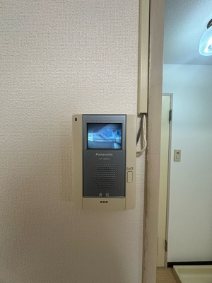 【セキュリティ】 | 日吉パフィオマンション | 防犯対策に有効なカメラ付きインターホン！突然の来客にもバッチリ対応できちゃいます☆