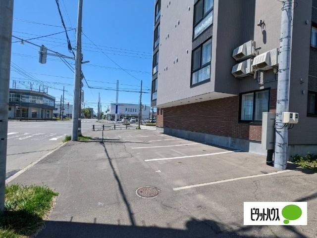 グランコンフォート双葉の駐車場