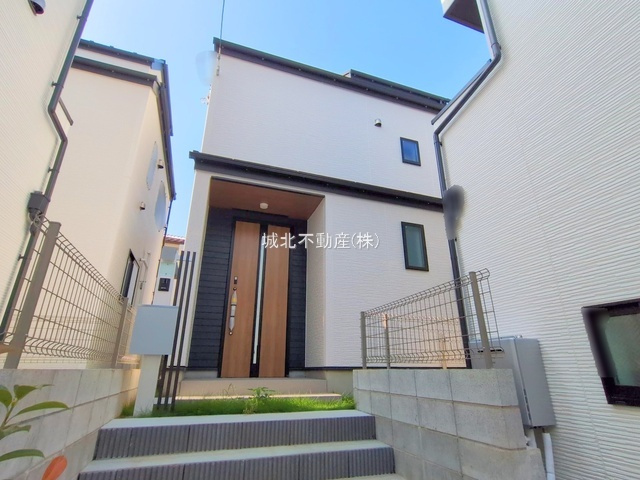 練馬区大泉町4丁目 全4棟 2号棟