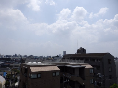 【展望】 | ハイツ池ノ上 | 室内からの眺望です