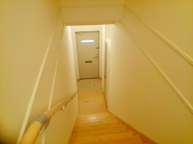 プリムヴェール大館の玄関