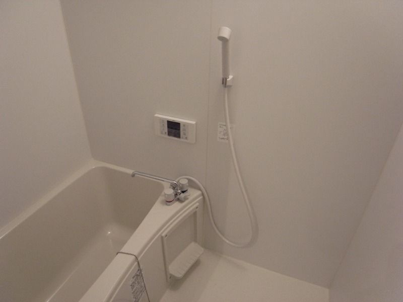 ネルメッツォ国分寺の浴室