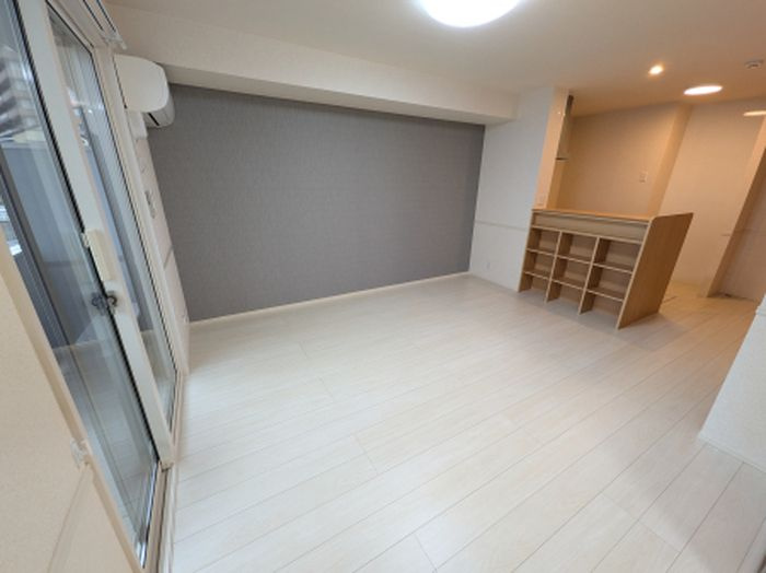 サニープレイス十一屋　Ｃ棟の居間・リビング