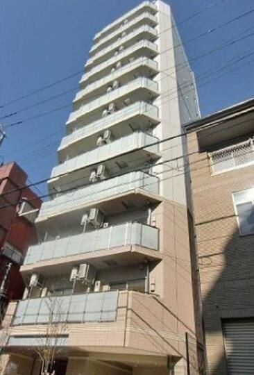 スプレスター上野根岸の外観