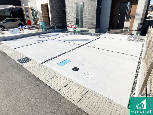 西脇市小坂町　第5期　新築一戸建ての駐車場|駐車スペース！散水栓があるので、こまめに愛車を洗えます！