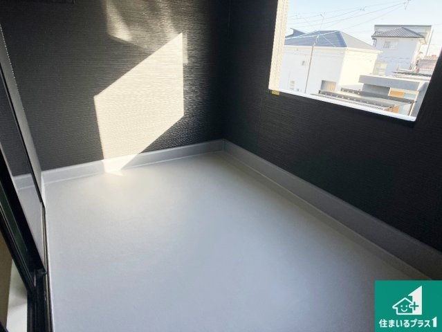 西脇市小坂町　第5期　新築一戸建てのバルコニー|日当たりのよいバルコニー！お部屋が開放的に！