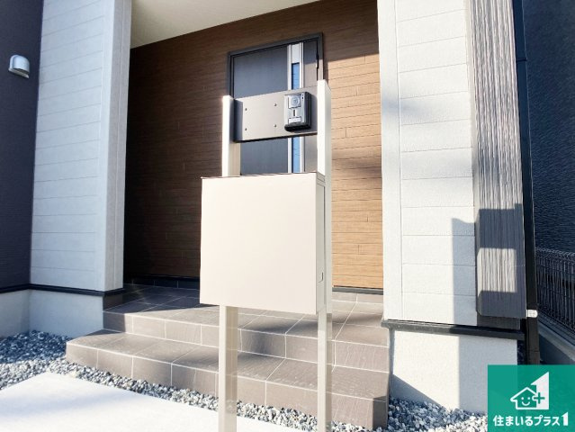 西脇市小坂町　第5期　新築一戸建ての外観|安心の10年保証！外観を美しく保ち、雨水で汚れを落とします！気になることがありましたら、お気軽にお問い合わせください！