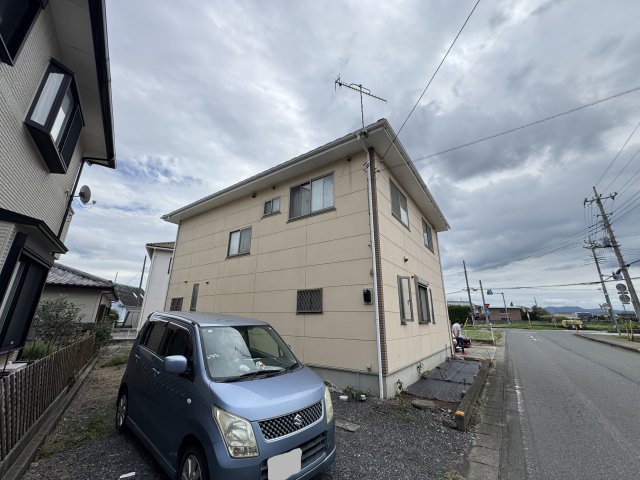 -三丁目不動産- 深谷市人見　吹き抜けのあるお家の外観