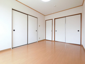 【洋室】 | ファーストヴューラ　八番館