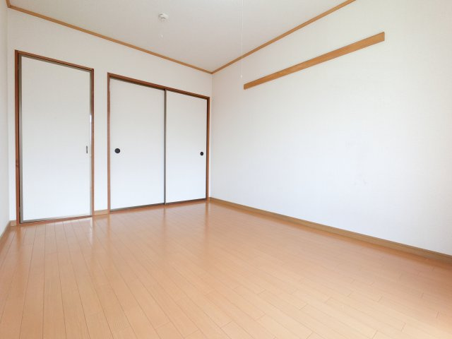 【寝室】 | ファーストヴューラ　八番館