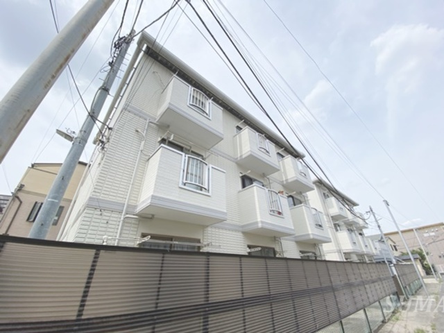 ベアパレス　B棟