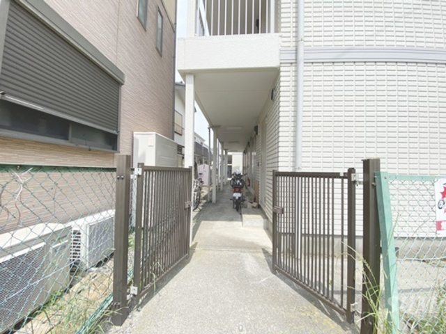 ベアパレス　B棟のエントランス|エントランス☆