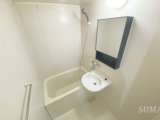 ベアパレス　B棟の浴室|バスルームです☆