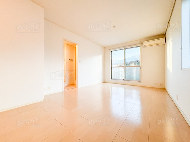 ヴィルヌーブの内装