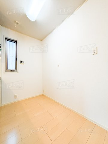 ヴィルヌーブの内装