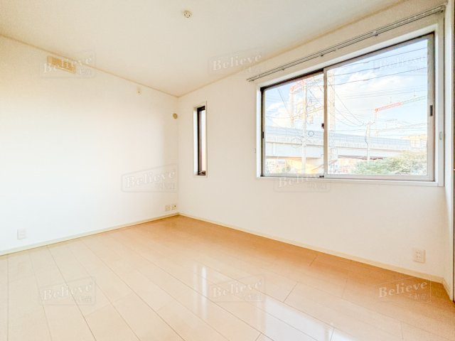 ヴィルヌーブの内装