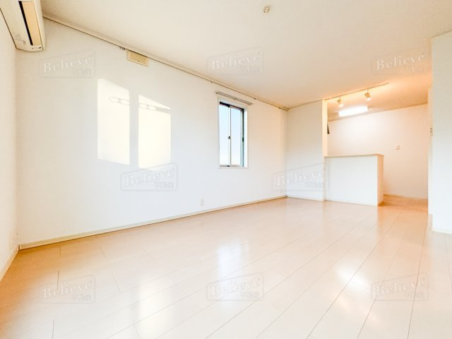 ヴィルヌーブの居間・リビング|広いリビング★