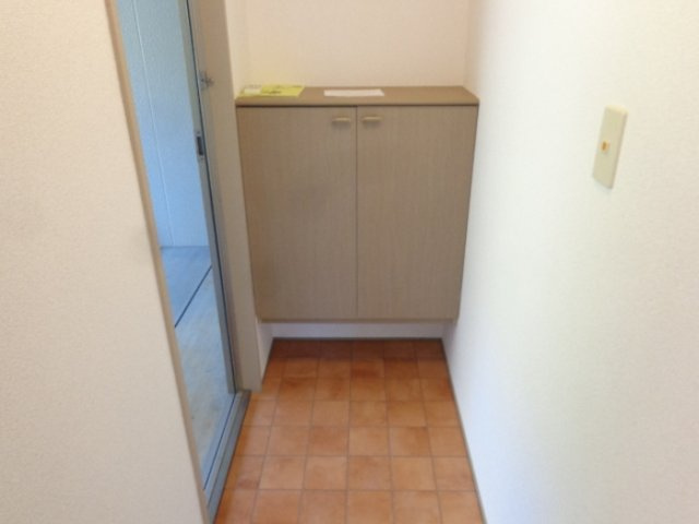 エスポアール翠 A棟の玄関|玄関