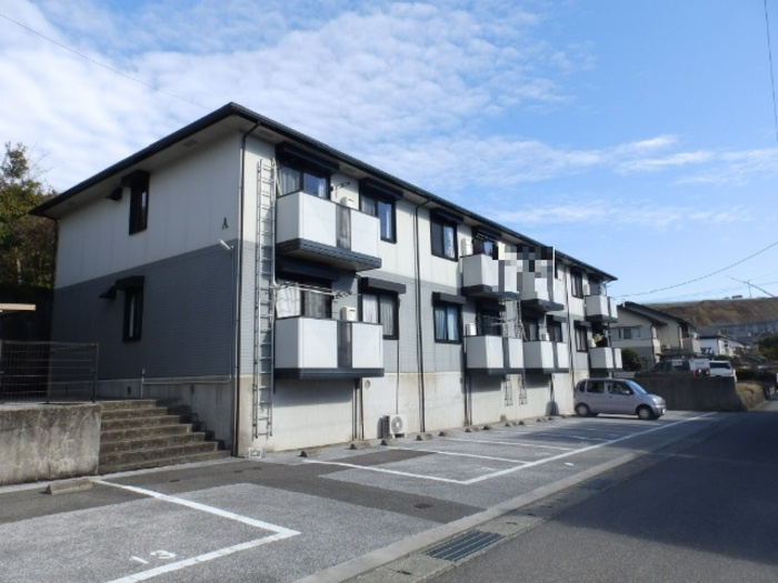 エスポアール翠 A棟の外観