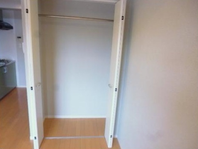 【収納】 | コンフォートⅡ | クローゼット完備。