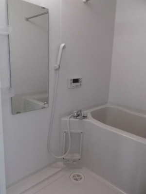 【浴室】 | コンフォートⅡ | 浴室乾燥機・追い焚き機能付きバス。