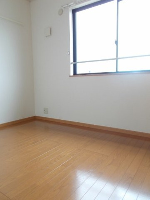 【その他】 | ファミール | 【ファミール】過ごしやすい室内です