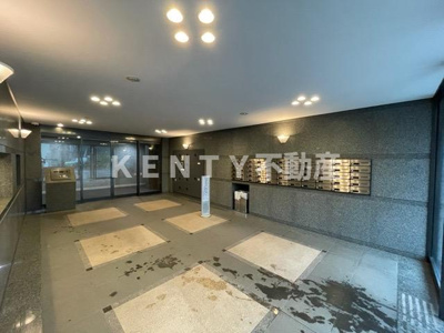 【エントランス】 | ルーブル西蒲田参番館 | 建物の内部です