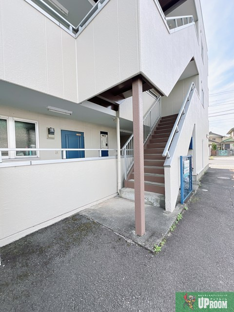 ストーク江南のエントランス