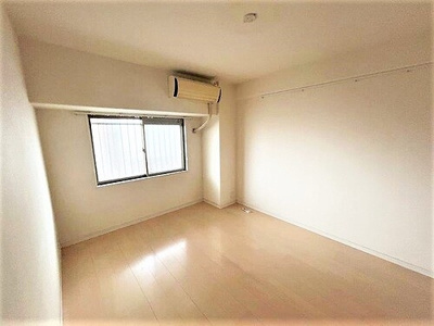 【洋室】 | サーパス諏訪町 | 洋室7.0畳