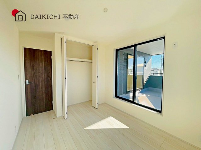 【洋室】 | 鴻巣松原　Livele Garden.S　新築戸建　全7棟　3号棟