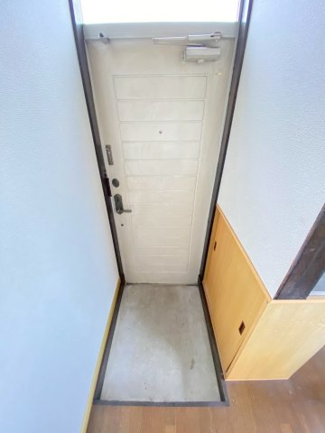 【玄関】