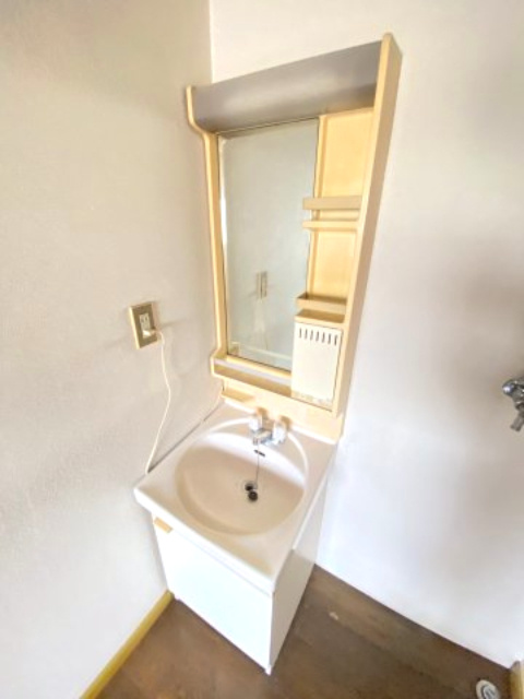 【独立洗面台】