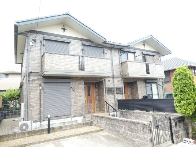 榮タウンハウス