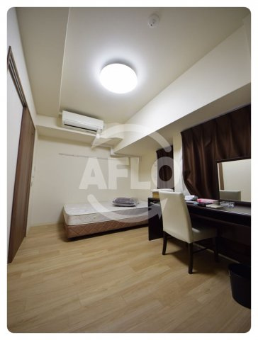 プレサンス谷町キャトルの居間・リビング|プレサンス谷町キャトル　洋室