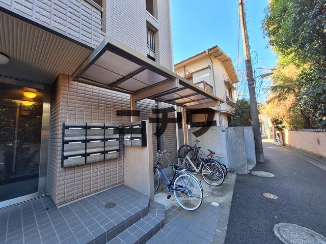 メゾン・ド・エスポワールのその他共用部分|自転車駐輪可