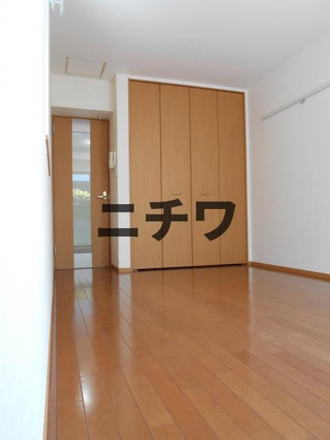 メゾン・ド・エスポワールの寝室|★明るい室内★