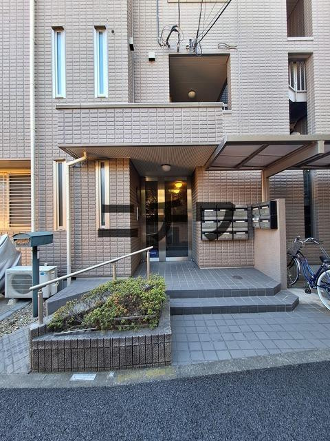 メゾン・ド・エスポワールのエントランス|エントランス